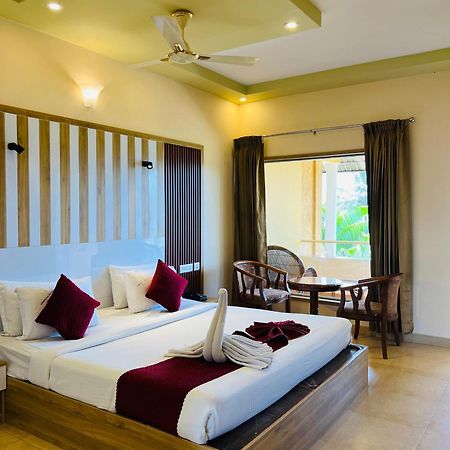 การาปูจา วิลเลจ รีสอร์ต Hotel วายานาด ภายนอก รูปภาพ
